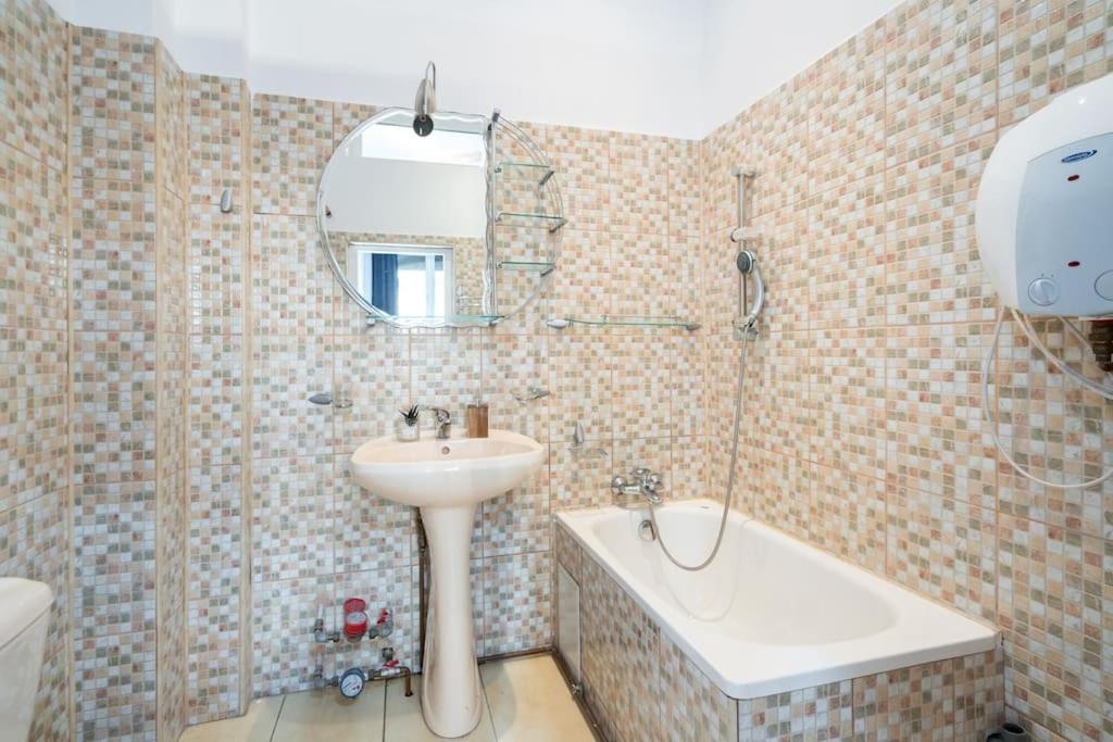 Galaxy Studio Near Bucharest Old Town Εξωτερικό φωτογραφία